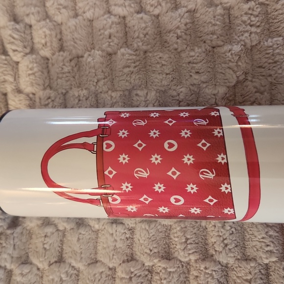 Chic Tumbler with Red Heels and purse Design.  20oz HAND CRAFTED NIB - Picture 7 of 7